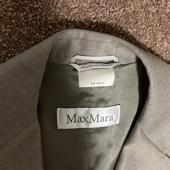 Max Mara taupe blazer - greige - Picture 3 of 6